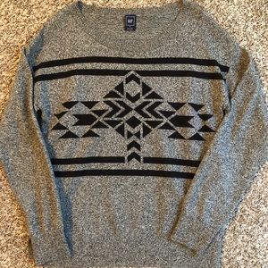 Gap sweater